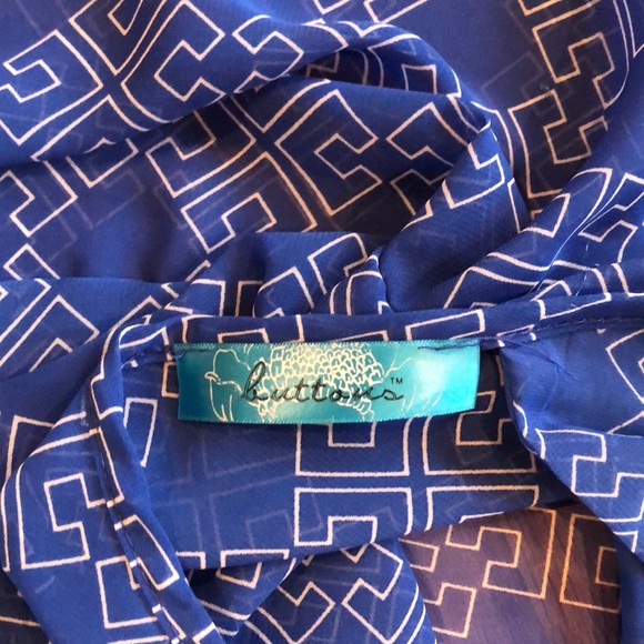 Patterned Blouse - Picture 4 of 4